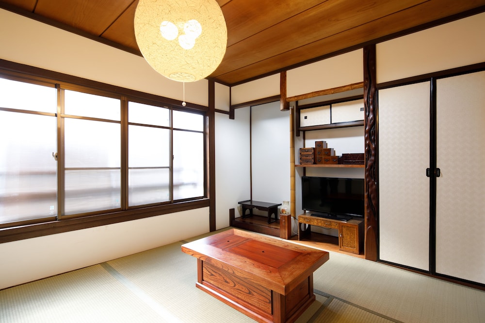 Tsumugi Shichijo Kagiyacho 39/48