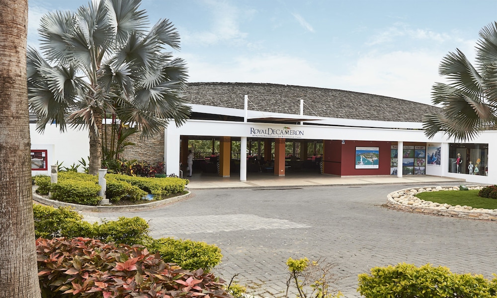 Royal Decameron Mompiche 1/48
