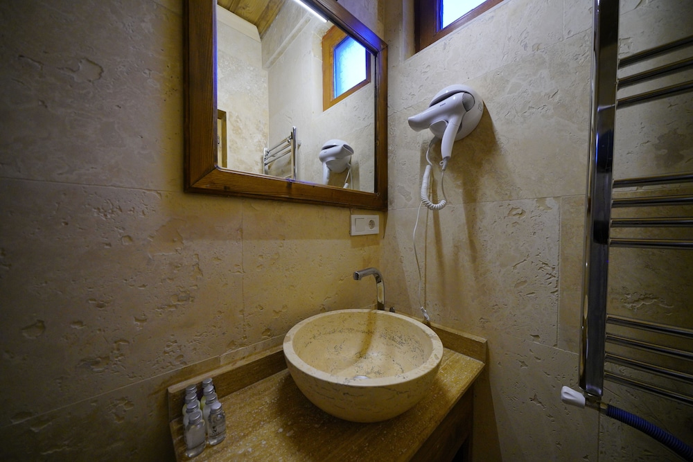 Enjoy Stone Hotel 46/50