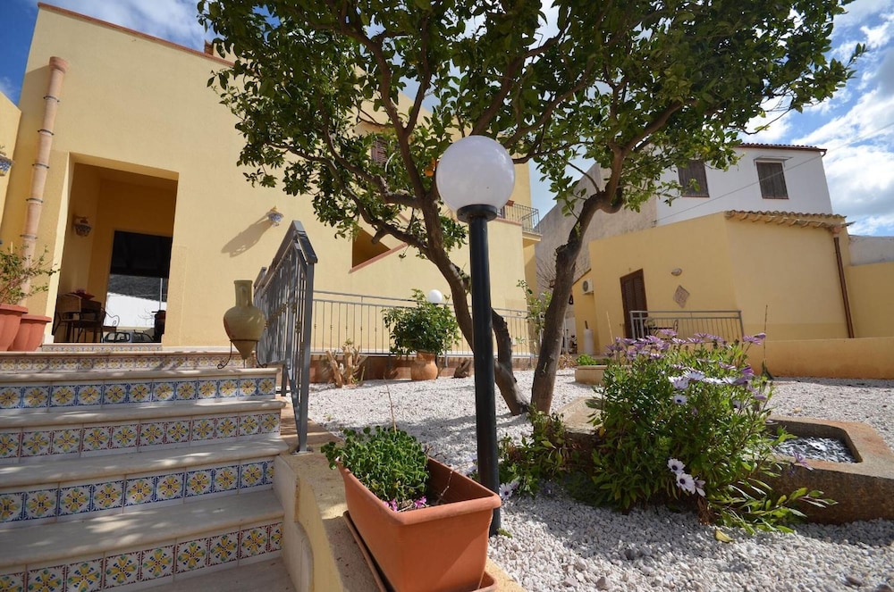 Hotel Timpe Bianche San Vito Lo Capo 30/35