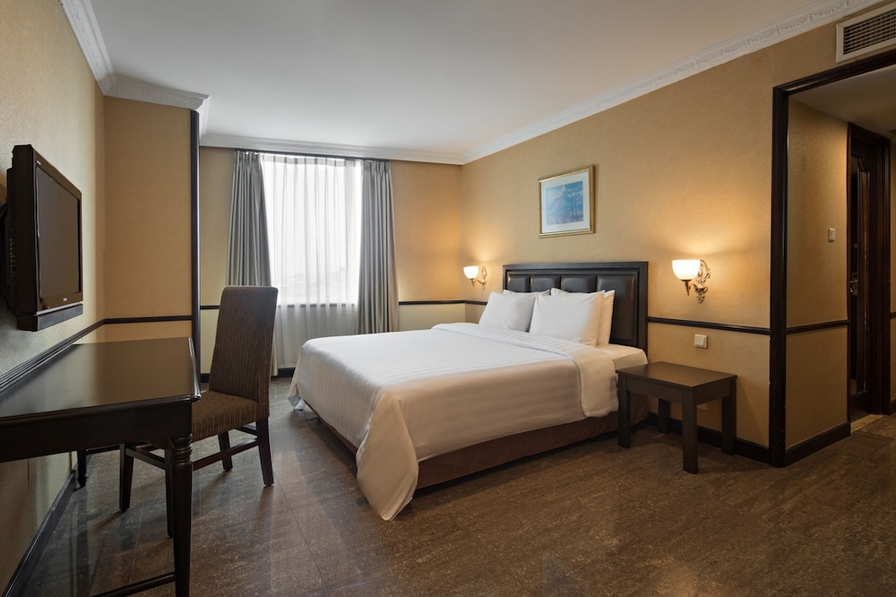 Golden Boutique Hotel Kemayoran 33/70