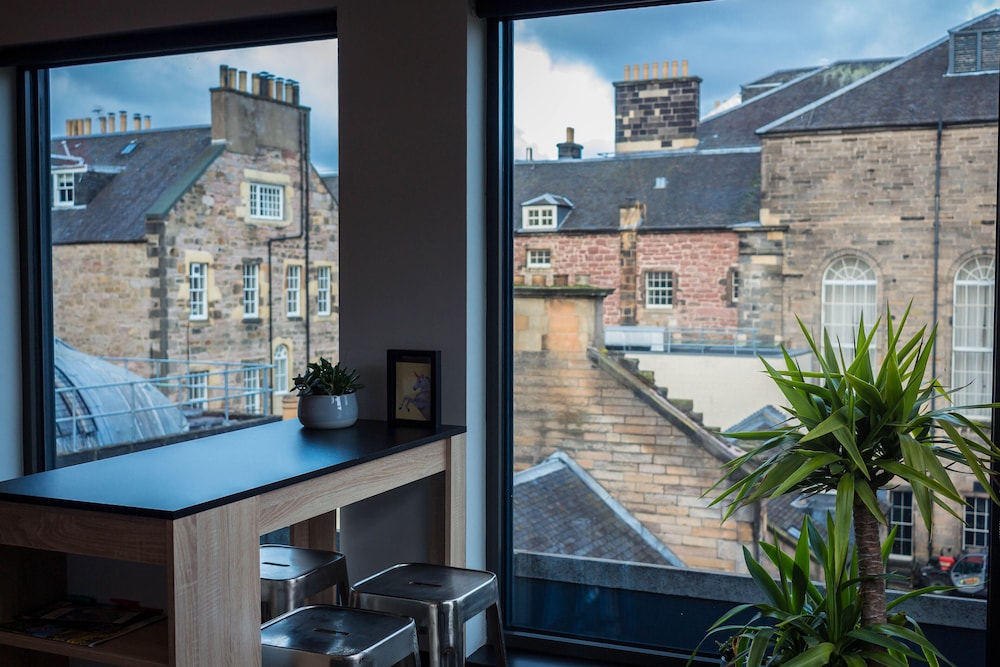Code Hostel Edinburgh 27/38