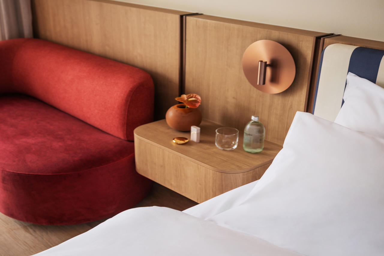 Avani Mooloolaba Beach Hotel 83/116