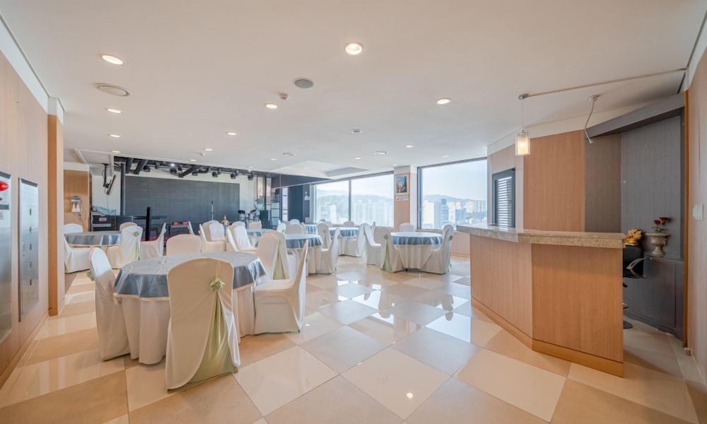 Donghae Gloria Tourist Hotel 41/50