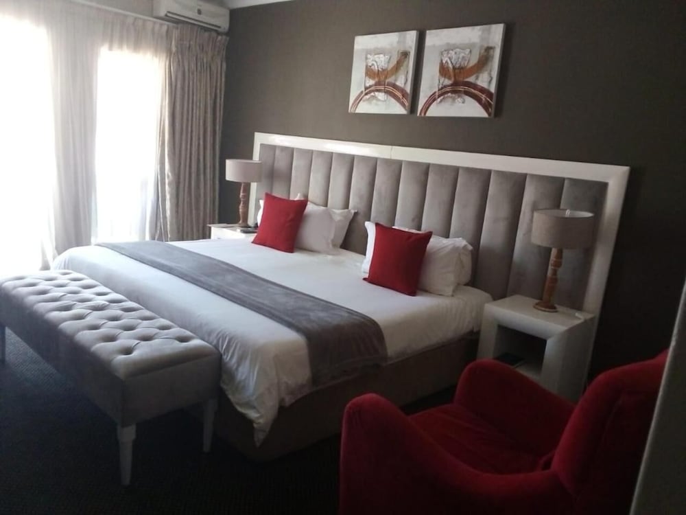 Ruby Stone Boutique Hotel 2/50