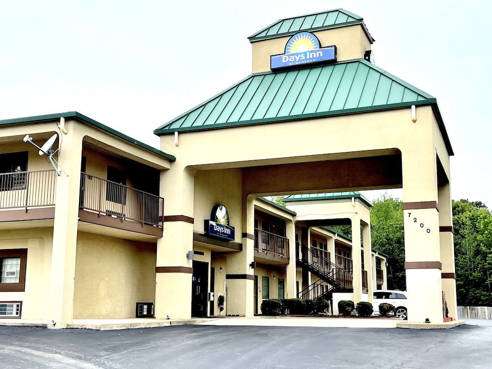 Days Inn by Wyndham North Little Rock/ Maumelle 49/56