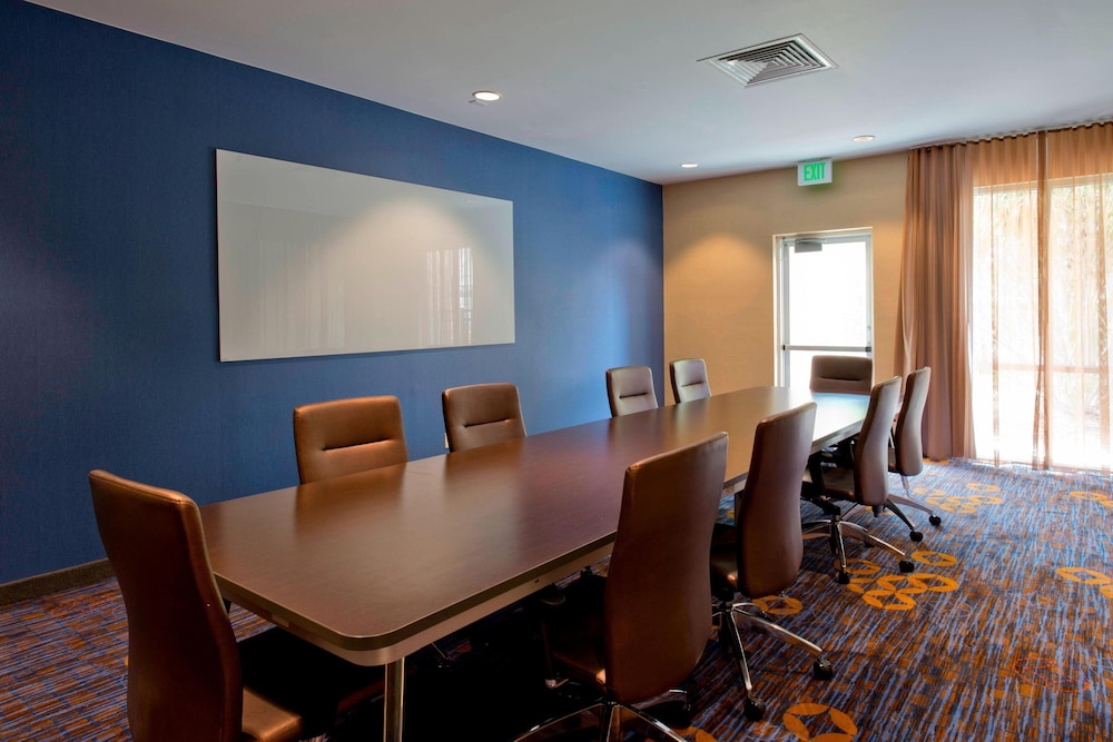 Courtyard by Marriott Jacksonville Flagler Center 40/43
