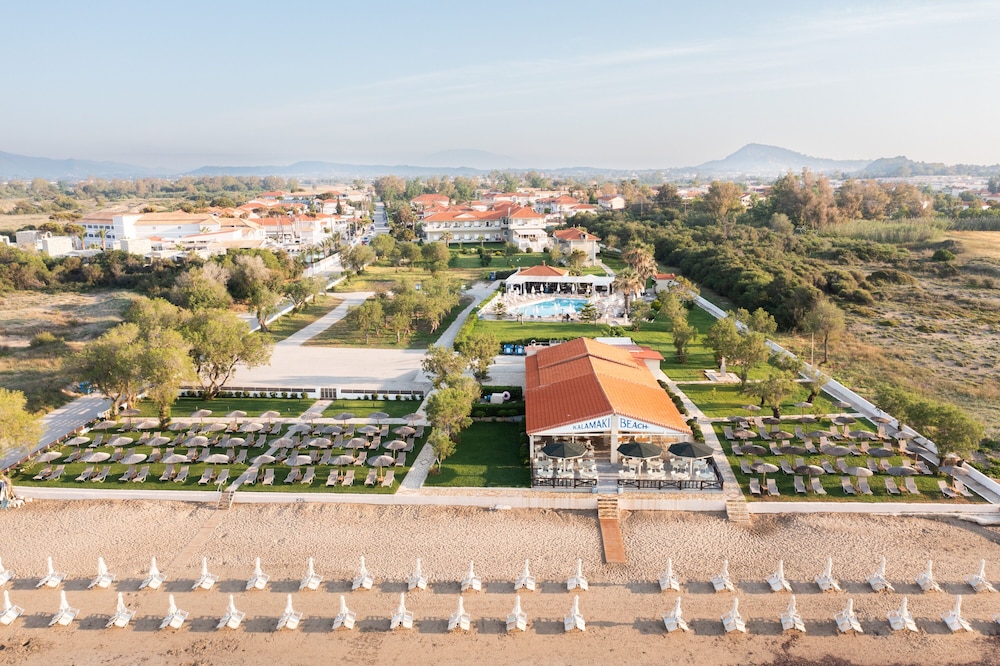 Kalamaki Beach Hotel 3/50