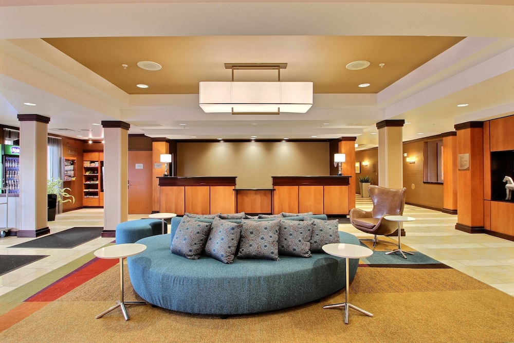Fairfield Inn And Suites Milwaukee Airport 30/38