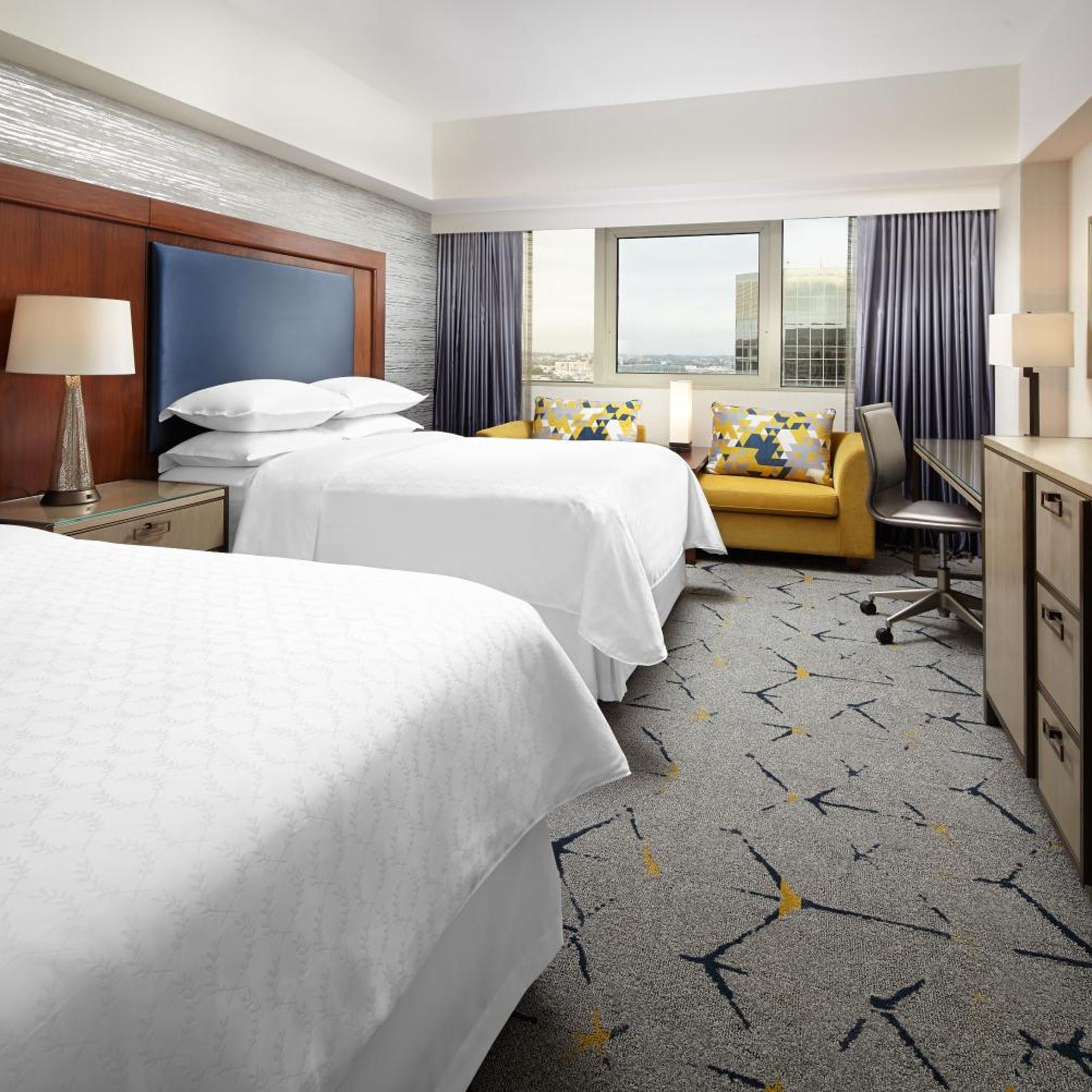 Guest Room, 2 Queen Beds, Concierge Level