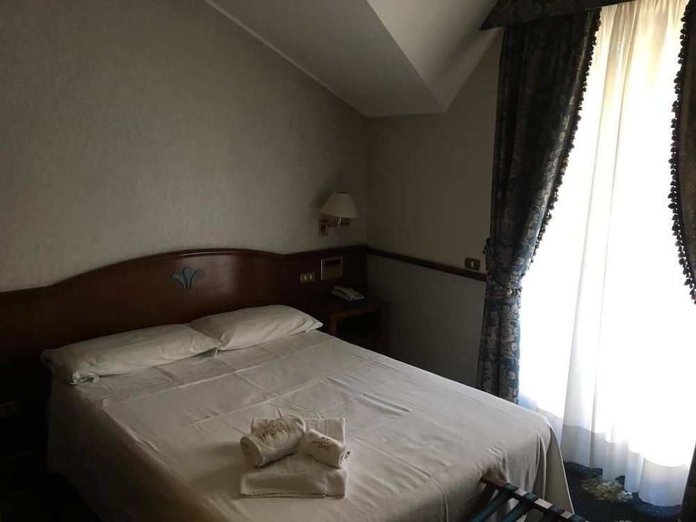 Hotel della Ville 17/55