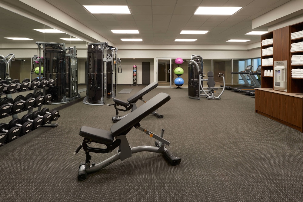 Courtyard by Marriott Oshawa 30/54