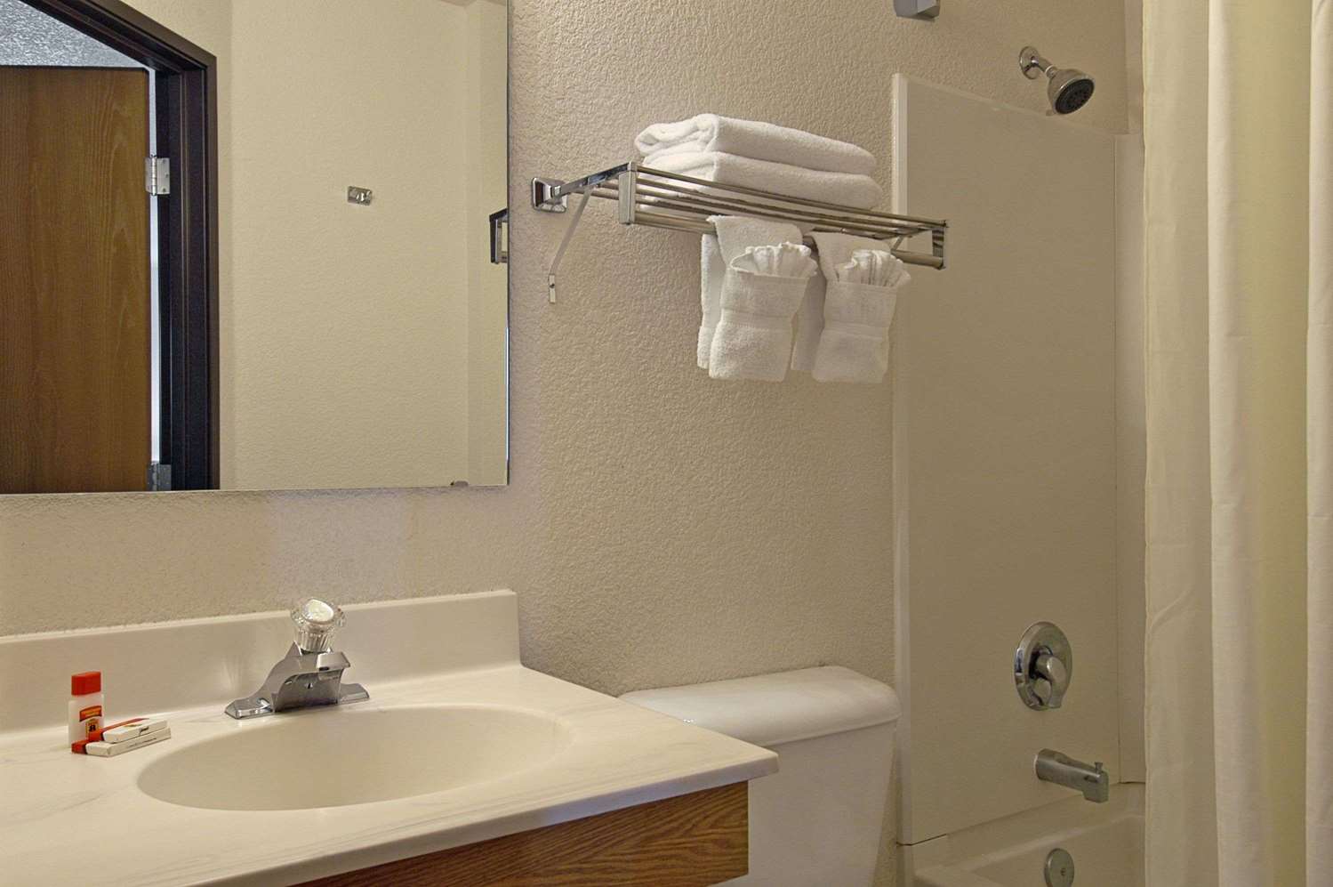 Super 8 By Wyndham The Dalles OR 22/24