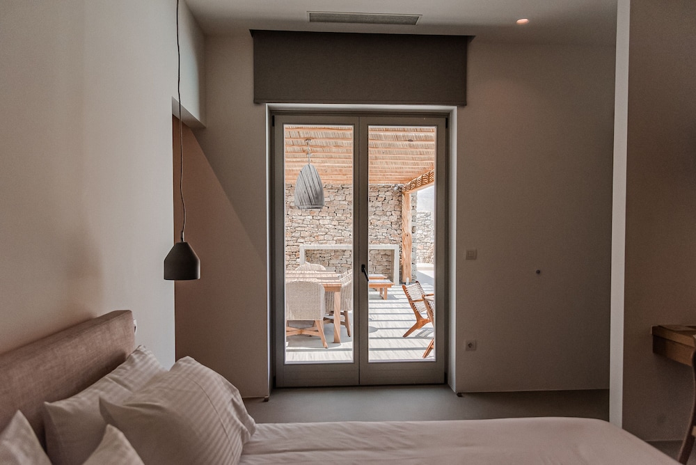 Amarelo Villas Mykonos 42/59