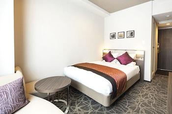 Superior, Queen Bed, No Cleaning Services