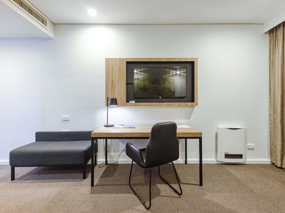 Mercure Penrith 59/69