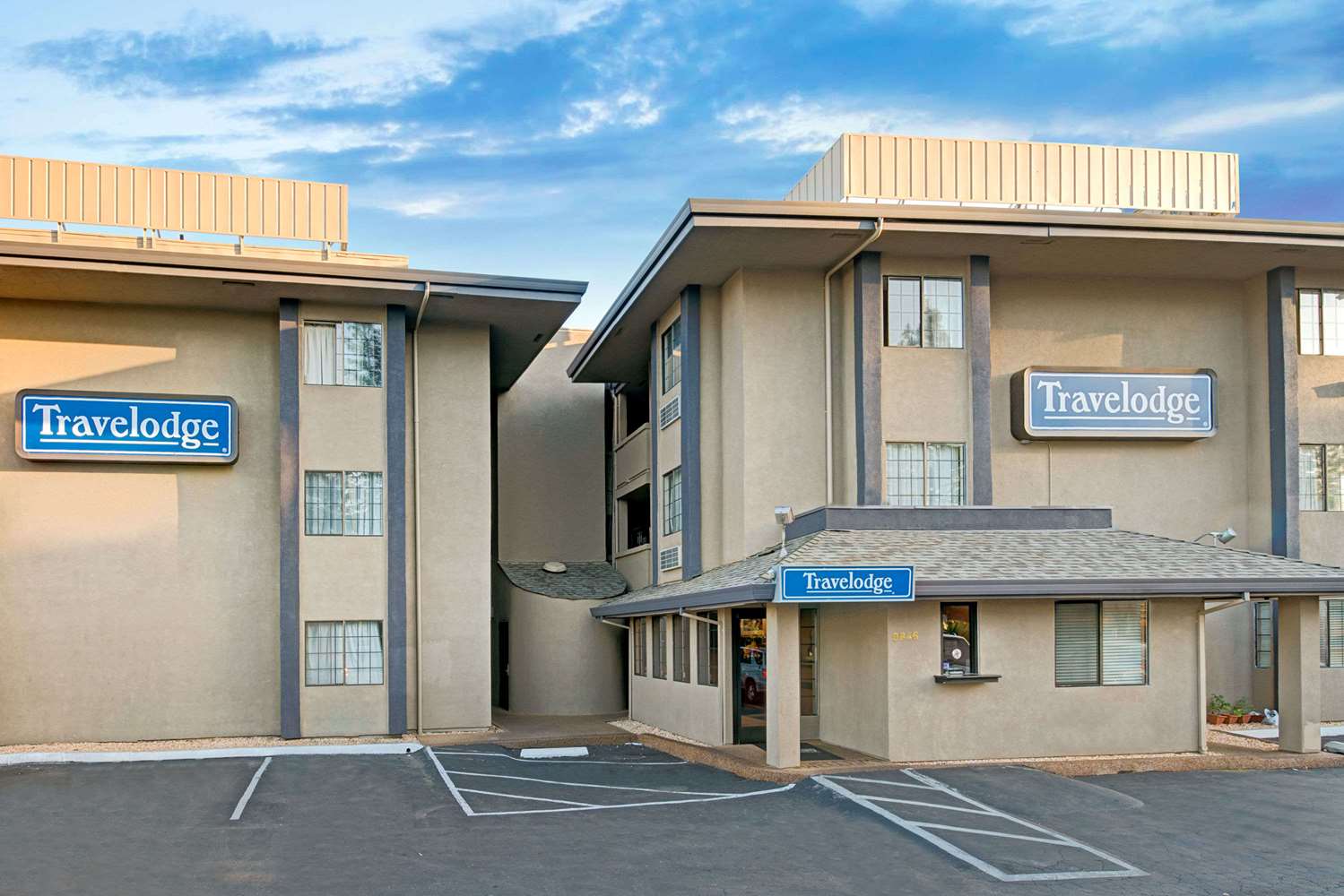 Travelodge By Wyndham Sacramento / Rancho Cordova 13/17