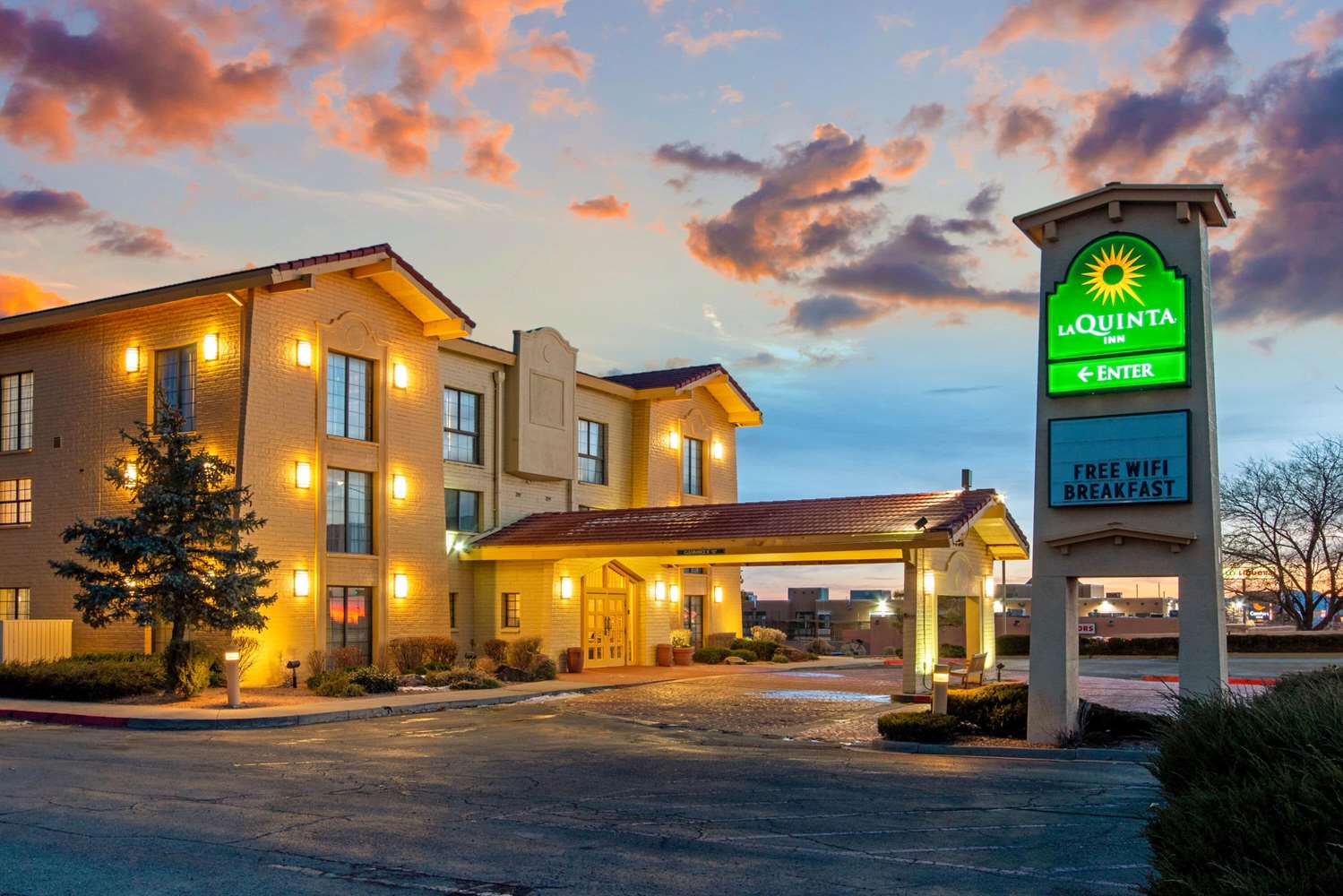 La Quinta Inn Santa Fe 4/45