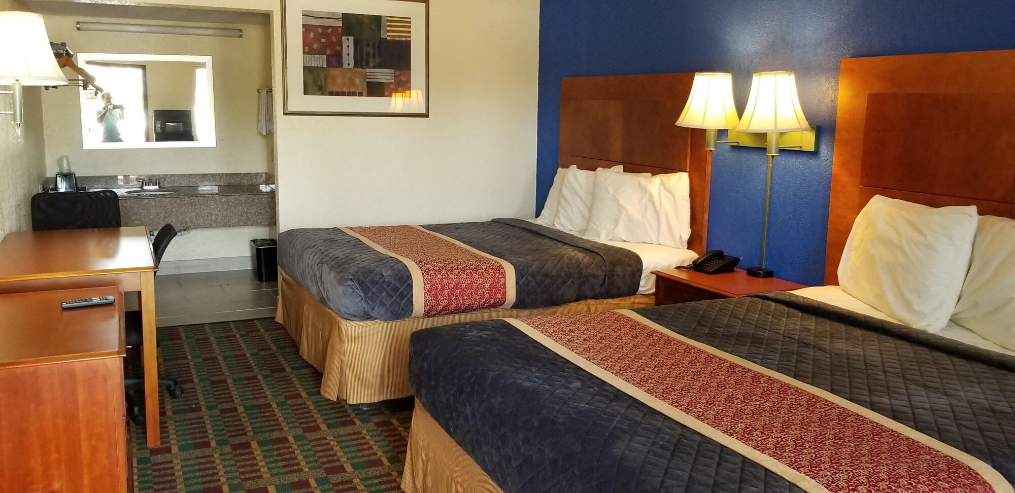 Executive Inn 12/29