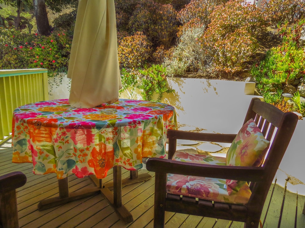 Topanga Canyon Inn Bed and Breakfast 32/49