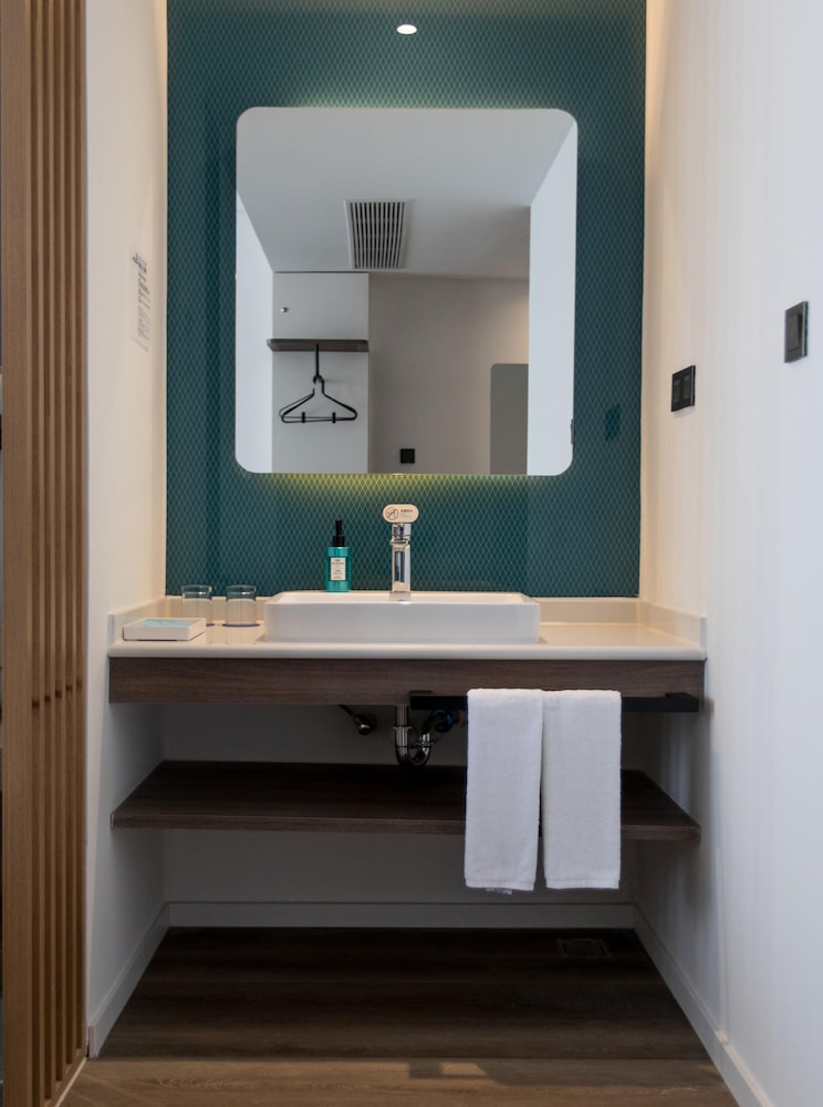 Holiday Inn Express Shangqiu Ancient Town 63/64