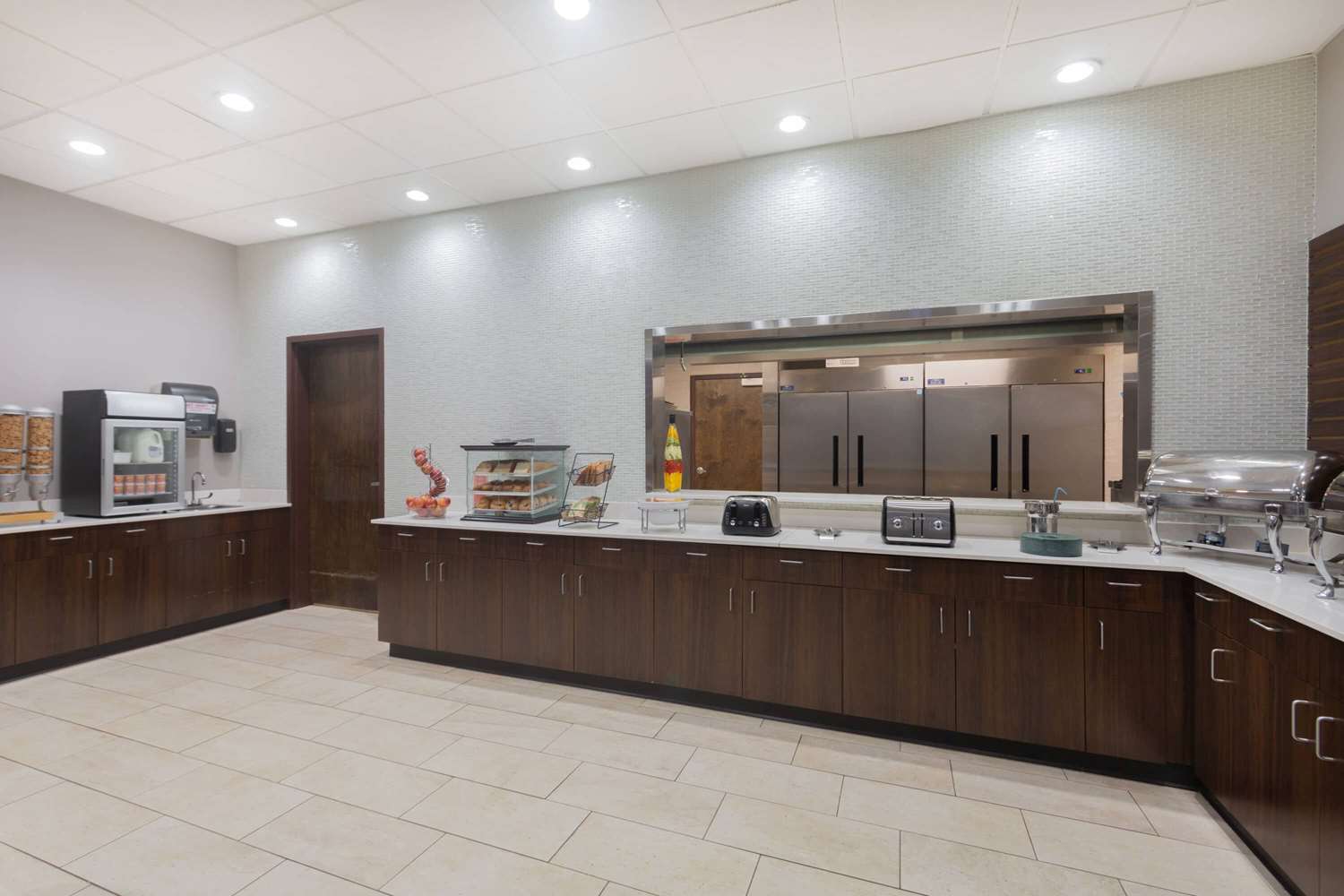 La Quinta Inn & Suites by Wyndham Joplin 14/56