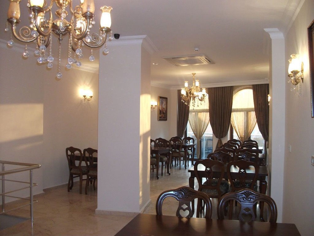 Sultan Palace Hotel 42/62