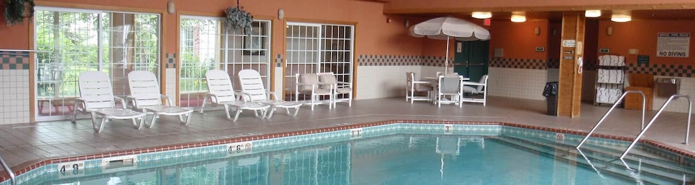Flat Creek Inn And Suites 15/34