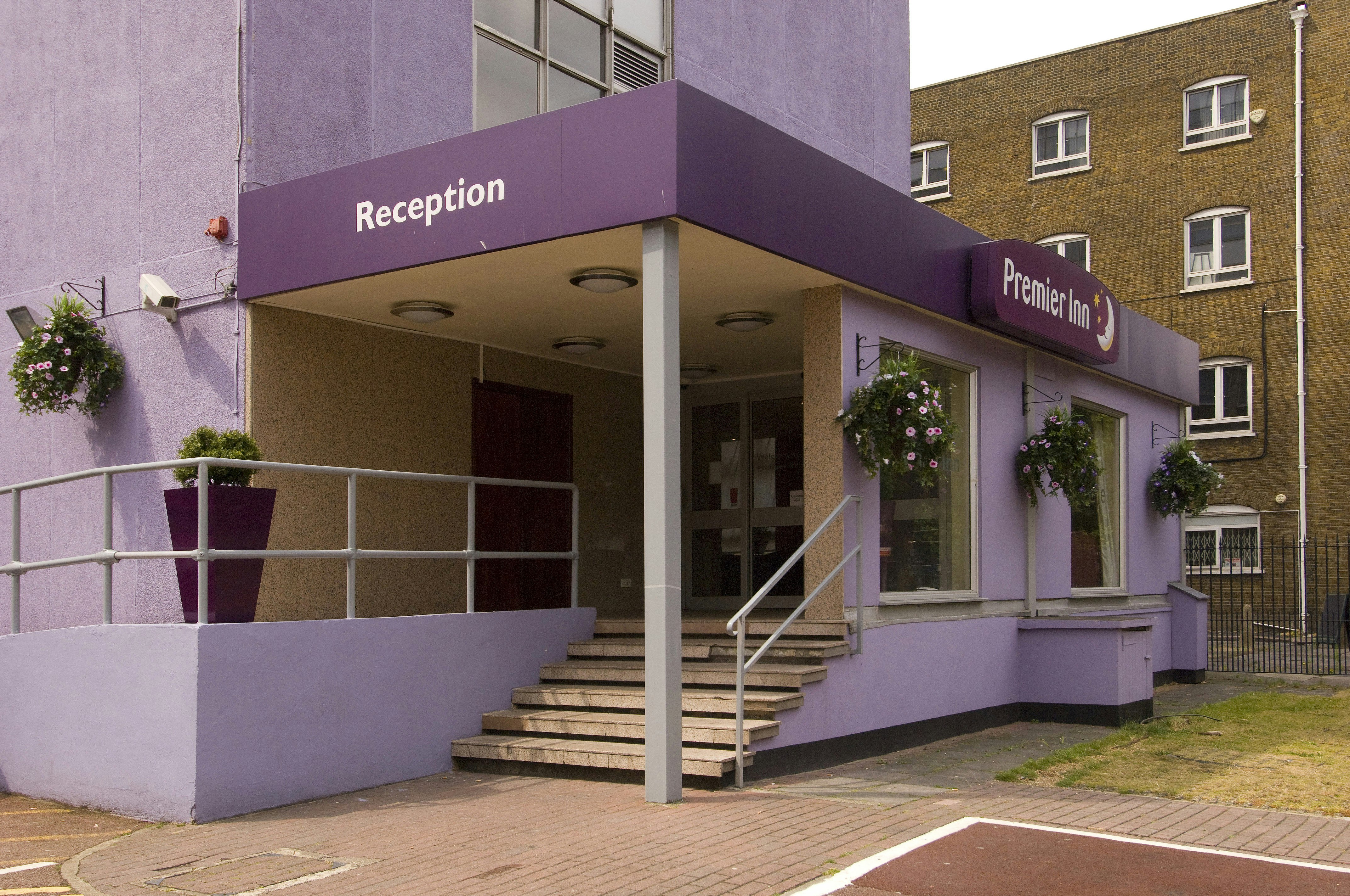 Premier Inn London Hammersmith (Ravenscourt Park) in LONDON