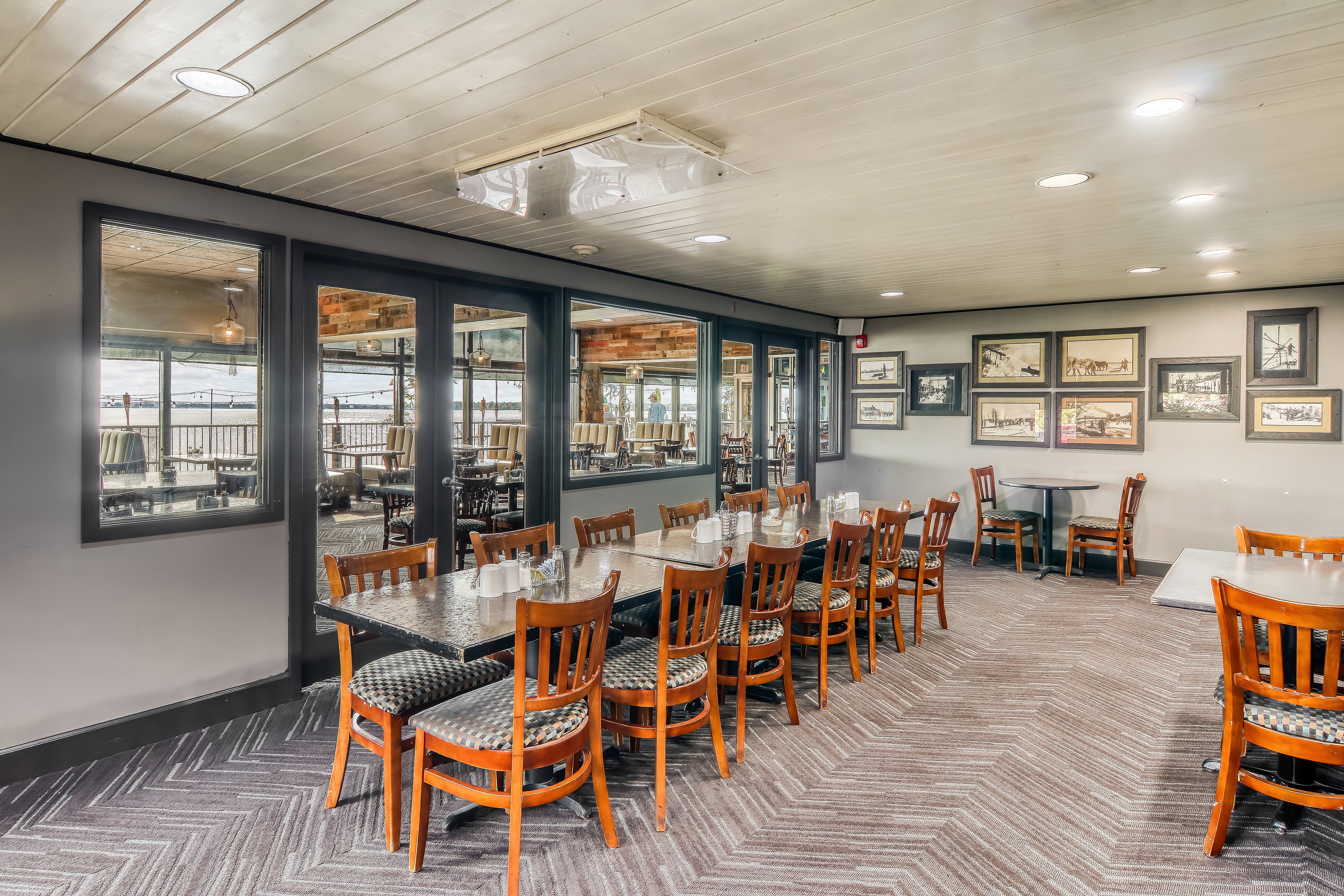 Holiday Inn Detroit Lakes 46/67