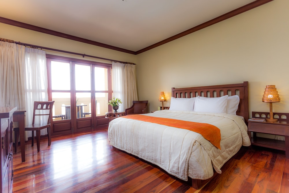 Royal Angkor Resort & Spa 14/62