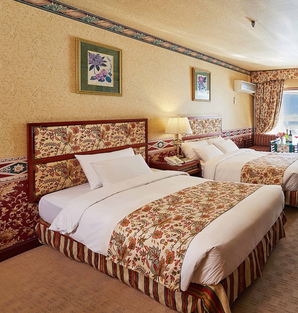 Kensington Hotel Seorak 28/77