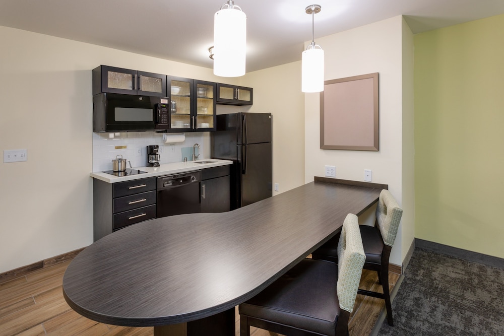 Candlewood Suites Rochester Mayo Clinic Area 49/50
