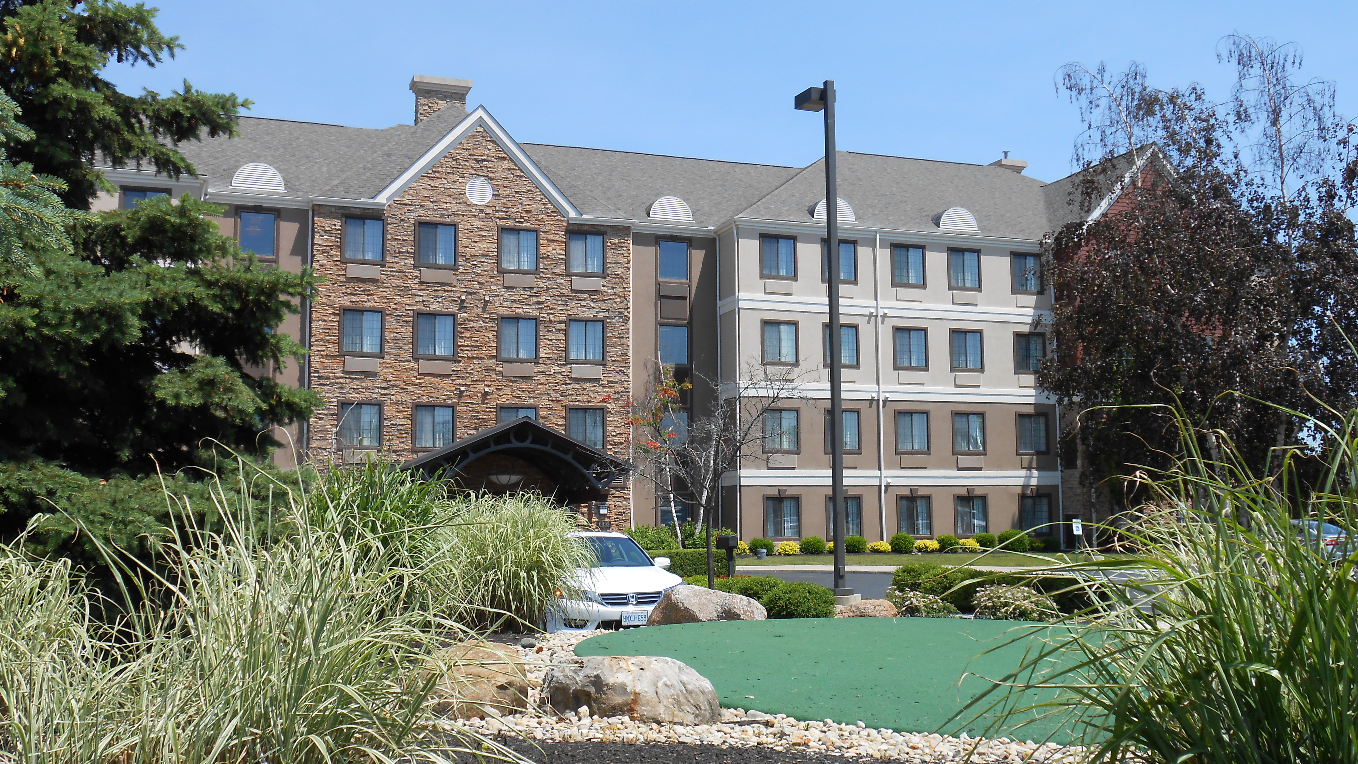 Staybridge Suites Columbus-Dublin 2/80