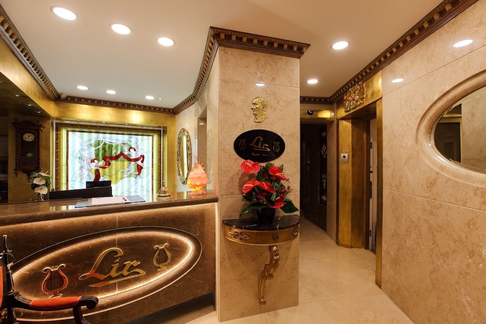 Lir Residence Suites 6/43