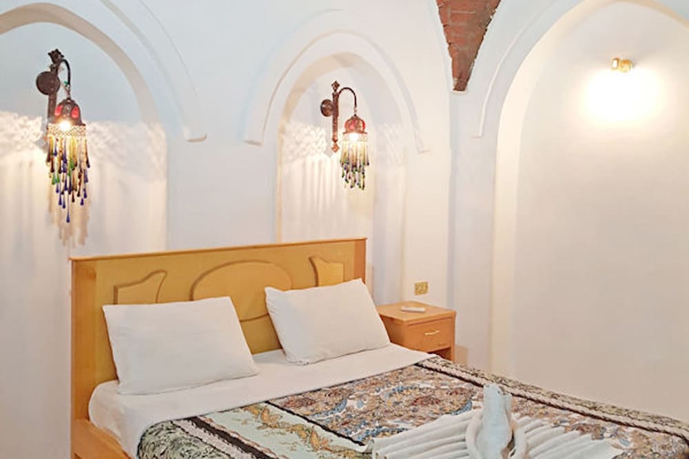 Hotel Sheherazade 16/47