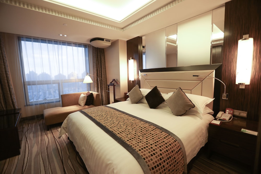 Grand Soluxe Zhongyou Hotel Shanghai 13/50