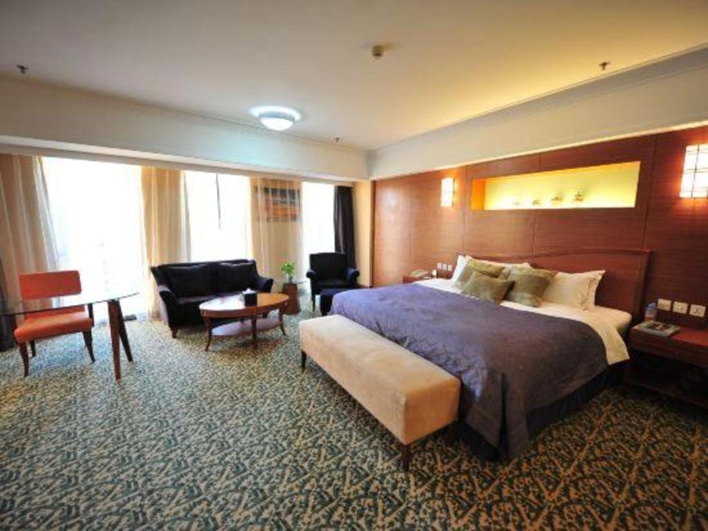 Blue Horizon Internationale Hotel 18/61
