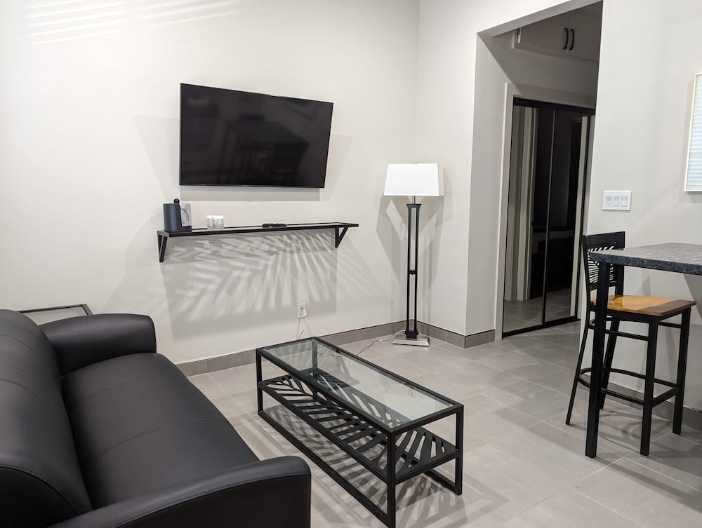 Clarion Inn Suites 43/61