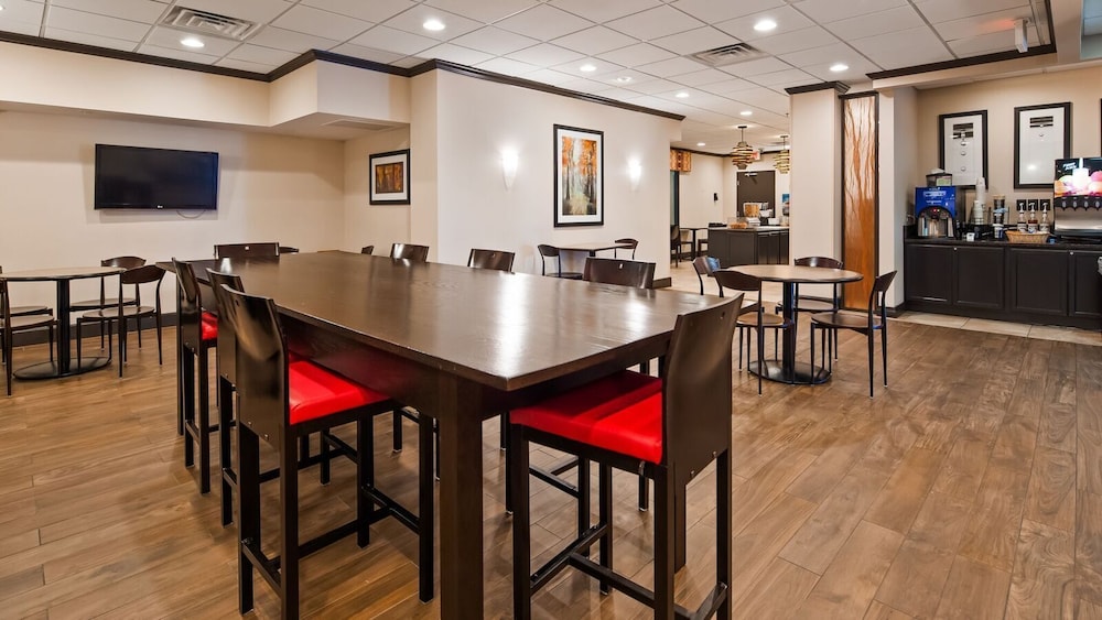 Best Western Executive Hotel Of New Haven - West Haven 40/48