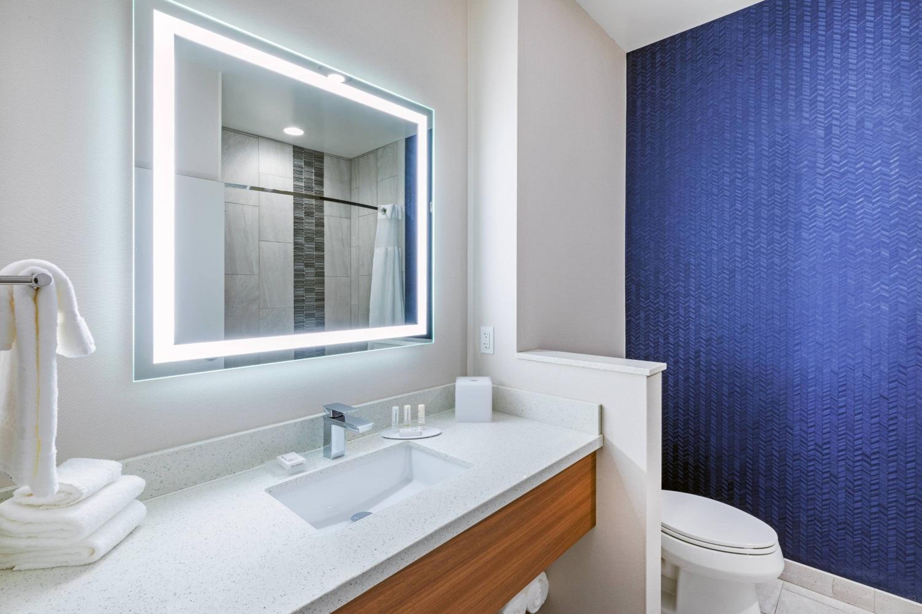 غرفة بسريرين كوين، Fairfield Inn & Suites by Marriott Aberdeen 10/12