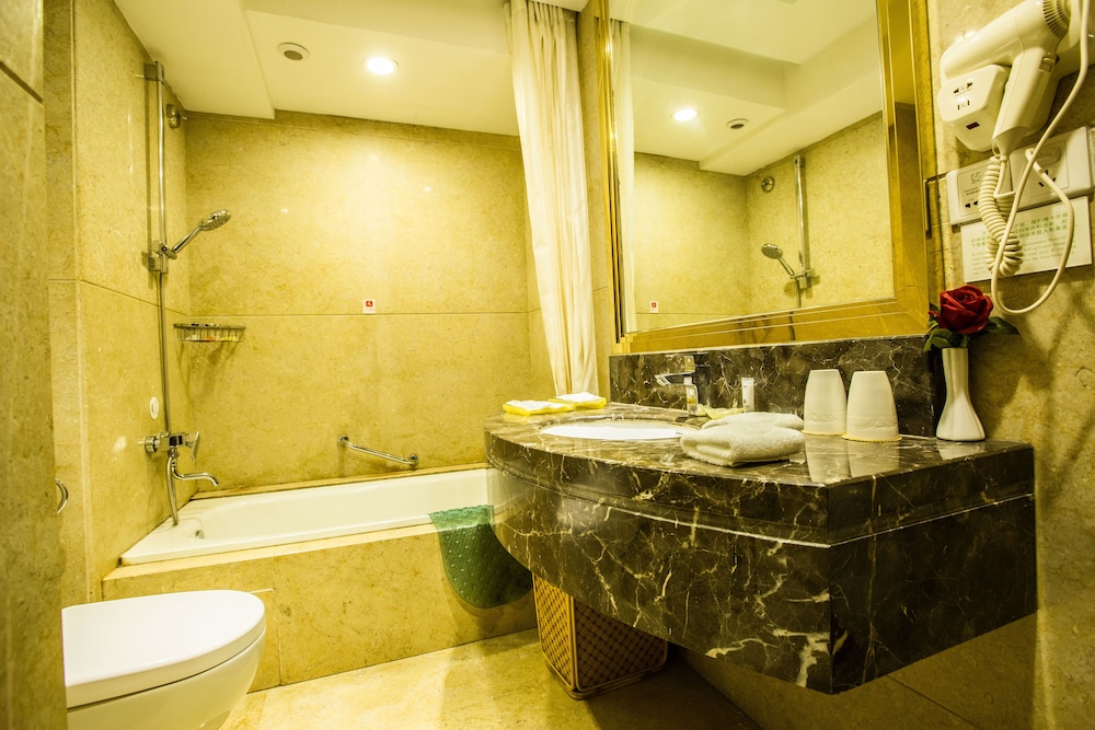 Changchun Huatian Hotel 14/16