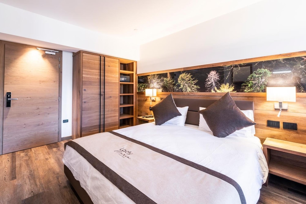 Lady Maria Hotel And Resort 30/70