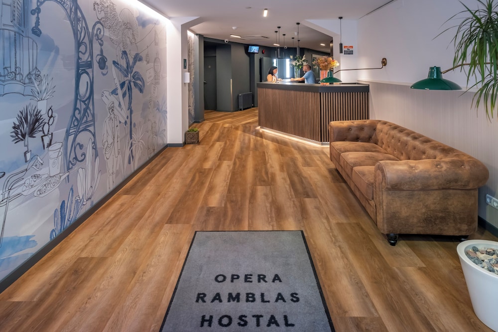 Hostal Opera Ramblas 26/38