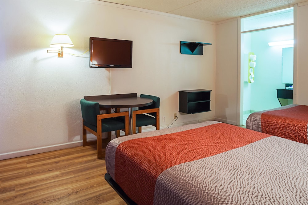 Motel6 Tifton, GA 22/42