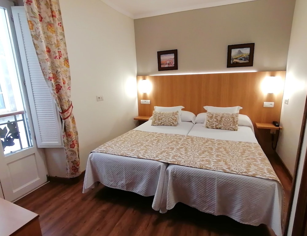 Anosa Casa Hostal 19/73