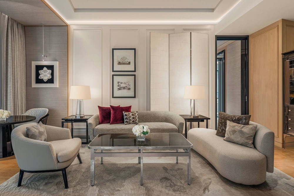 The Ritz-Carlton, Bangkok 23/45