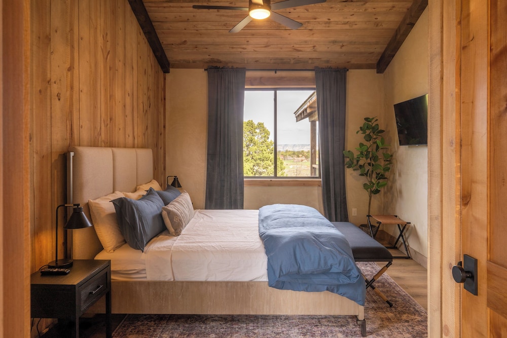Zion Mountain Ranch 25/60