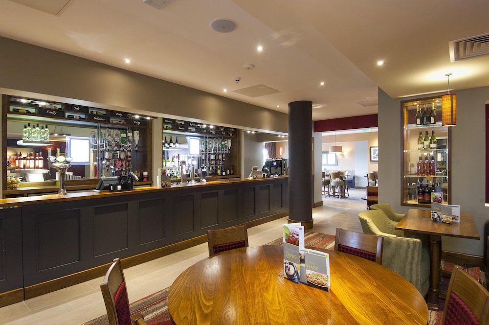 Premier Inn London Stansted Airport 36/52