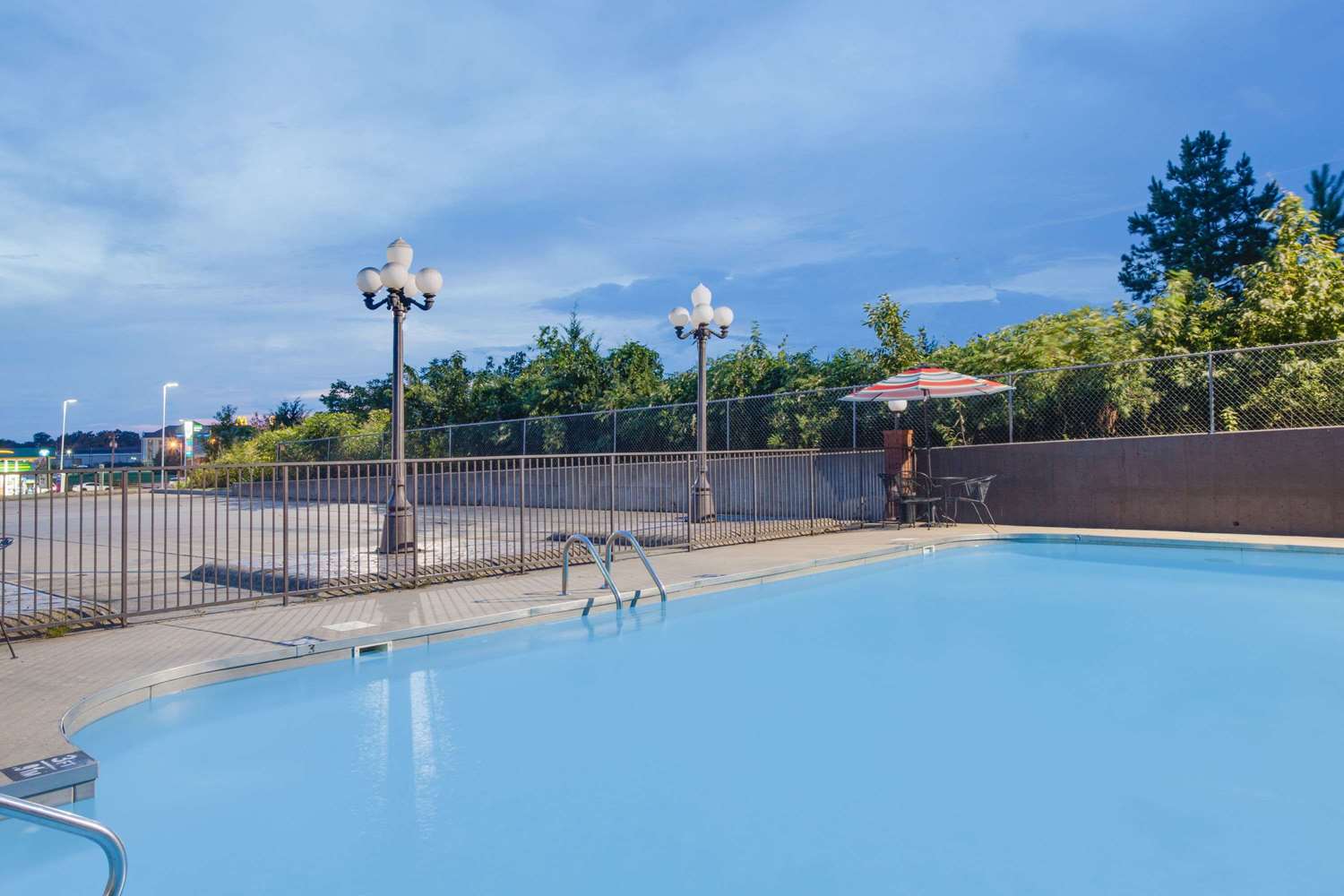 Super 8 By Wyndham Morrilton 5/10